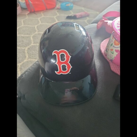 Boston red sox plastic helmet - Picture 1 of 3
